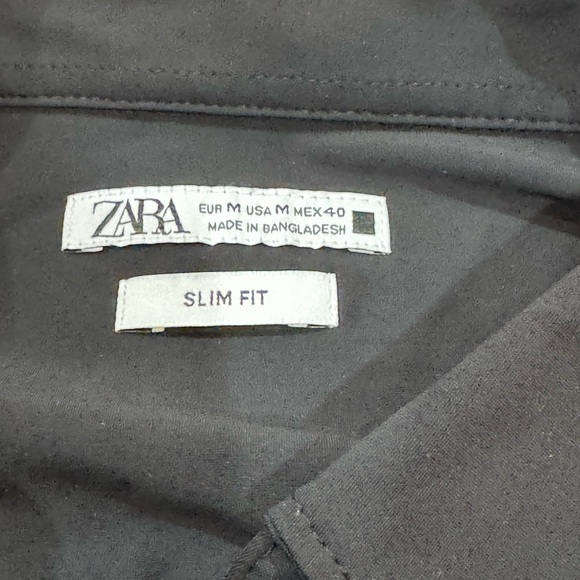 Zara Men's Elegant Black Dress Shirt - Picture 2 of 3